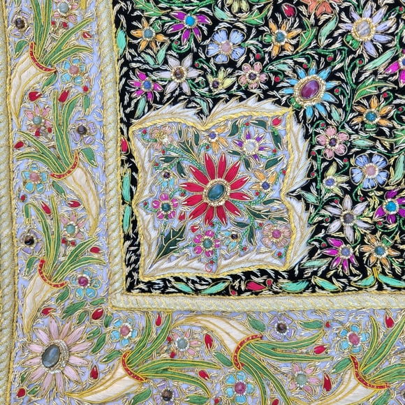 Semi precious stones Carpet Handmade Embroidered Wall Hanging from Hyderabah. - Picture 3 of 10